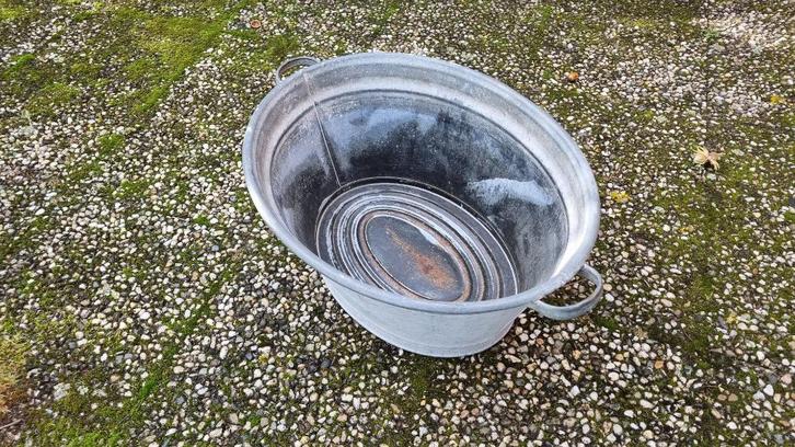 Zinken wastobbe, nr. 22, Antiek en Kunst, Curiosa en Brocante, Ophalen