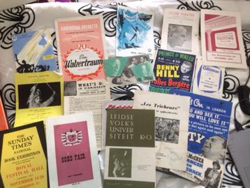 17 programma boekjes folders ballet theater etc vnl jaren 50 beschikbaar voor biedingen