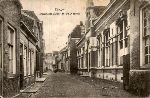 Tholen - Dalemsche straat ULO School, Verzamelen, Ansichtkaarten | Nederland, Gelopen, Zeeland, Voor 1920, Ophalen of Verzenden