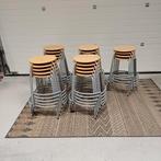 12 x vintage design school atelier werkplaats krukken, Ophalen, Gebruikt, Hout
