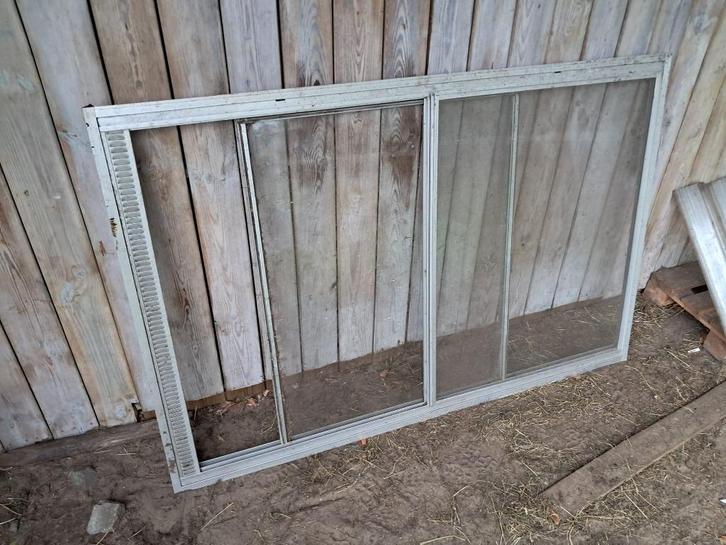 Aluminium pui raamkozijnen met glas, Doe-het-zelf en Verbouw, Kozijnen en Schuifpuien, Gebruikt, Raamkozijn, Aluminium, 225 cm of meer