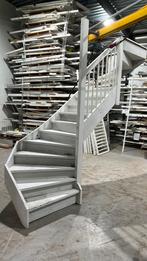 Trap 2950 hoog dichte zonder de balustrade, Ophalen, Zo goed als nieuw, 2 tot 4 meter