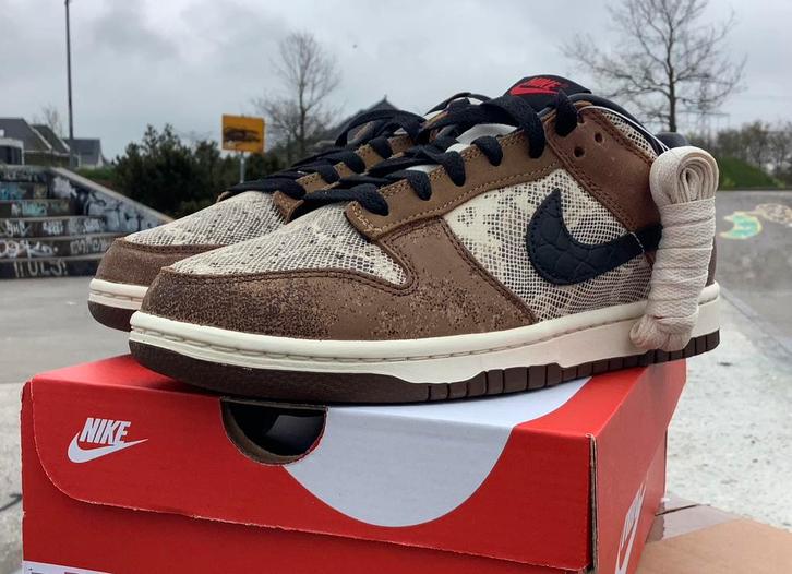 Nike Dunk Low Premium CO JP BROWN SNAKESKIN maat 41‼️, Kleding | Heren, Schoenen, Ophalen of Verzenden