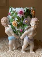 Antieke Porseleinen Jardinière met Cherubijnen en Rozen Deco, Ophalen