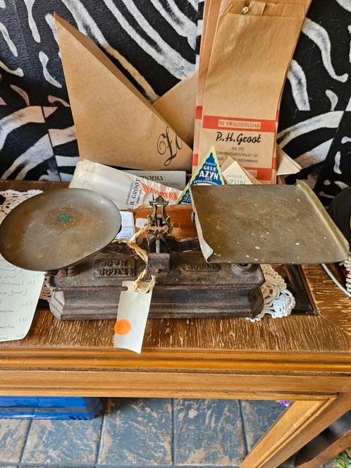 Weegschaaltje Vintage, Antiek en Kunst, Antiek | Keukenbenodigdheden, Ophalen of Verzenden