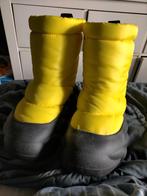 Crocs winterlaarzen 9/11 of 41/42 geel, Kleding | Dames, Schoenen, Ophalen of Verzenden, Zo goed als nieuw, Zwart