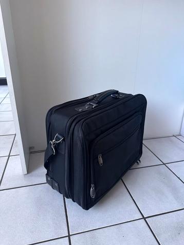 Piloten koffer tas / akte koffer tas beschikbaar voor biedingen