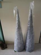 2 kegels met verlichting, Diversen, Kerst, Ophalen, Nieuw