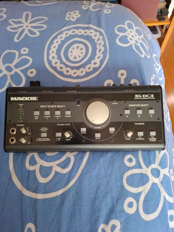 Mackie Big Knob Studio Command System beschikbaar voor biedingen