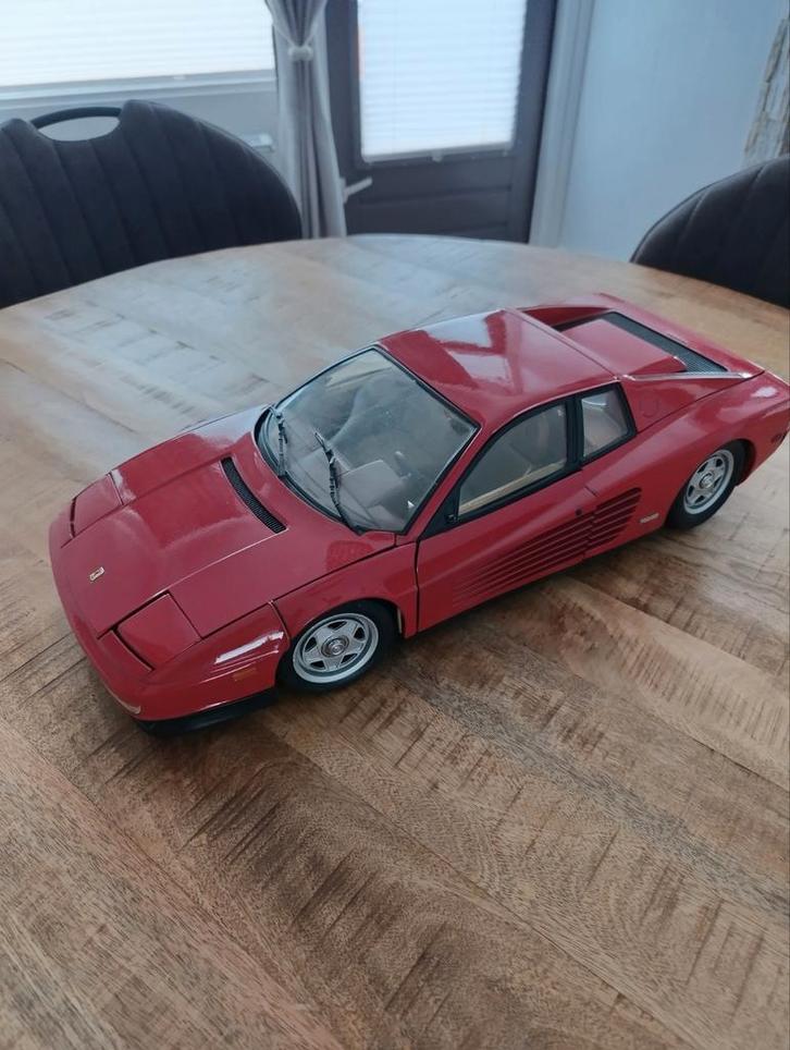 Ferrari testarossa pocher 1:8, Hobby en Vrije tijd, Modelauto's | 1:5 tot 1:12, Ophalen