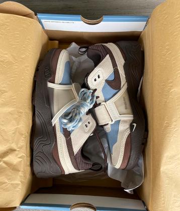 Nike Zoom Field Jaxx Travis Scott Leche blue beschikbaar voor biedingen