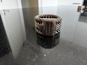 Buddha to buddha ring Edwin 18 beschikbaar voor biedingen