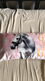Paardenpraattv kussen, Ophalen of Verzenden, Zo goed als nieuw, Roze, Rechthoekig