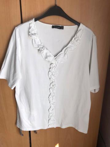 Mooi wit katoenen stretch T-Shirt met Ruche-rand maat L