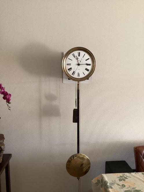 Comtoise regulateur met centrale seconde, Antiek en Kunst, Antiek | Klokken, Ophalen of Verzenden
