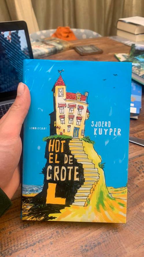 Sjoerd Kuyper - Hotel De Grote L, Boeken, Kinderboeken | Jeugd | 10 tot 12 jaar, Zo goed als nieuw, Ophalen of Verzenden
