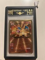 Charizard Gold Metal card premium collection celebration #4, Hobby en Vrije tijd, Verzamelkaartspellen | Yu-gi-Oh!, Ophalen, Zo goed als nieuw