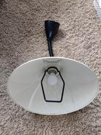 hanglamp met uittrekbare veer, kleur crème met zwart., Huis en Inrichting, Lampen | Hanglampen, Ophalen, Gebruikt, Metaal, Minder dan 50 cm