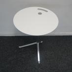 Fritz Hansen Little Friend Design Bijzettafel | 60 cm hoog, Huis en Inrichting, Tafels | Bijzettafels, 45 tot 60 cm, Overige materialen