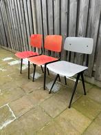 3 vintage Ahrend Friso Kramer Result / Revolt stoelen, Huis en Inrichting, Stoelen, Ophalen of Verzenden, Gebruikt, Vintage design