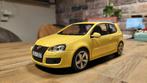 Volkswagen Golf MK5 GTI Pirelli Norev, Ophalen of Verzenden, Zo goed als nieuw, Auto, Norev
