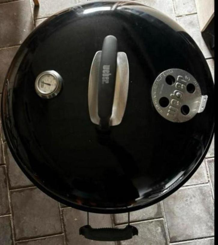 Een goede Weber houtskool barbecue te koop, Tuin en Terras, Houtskoolbarbecues, Zo goed als nieuw, Ophalen