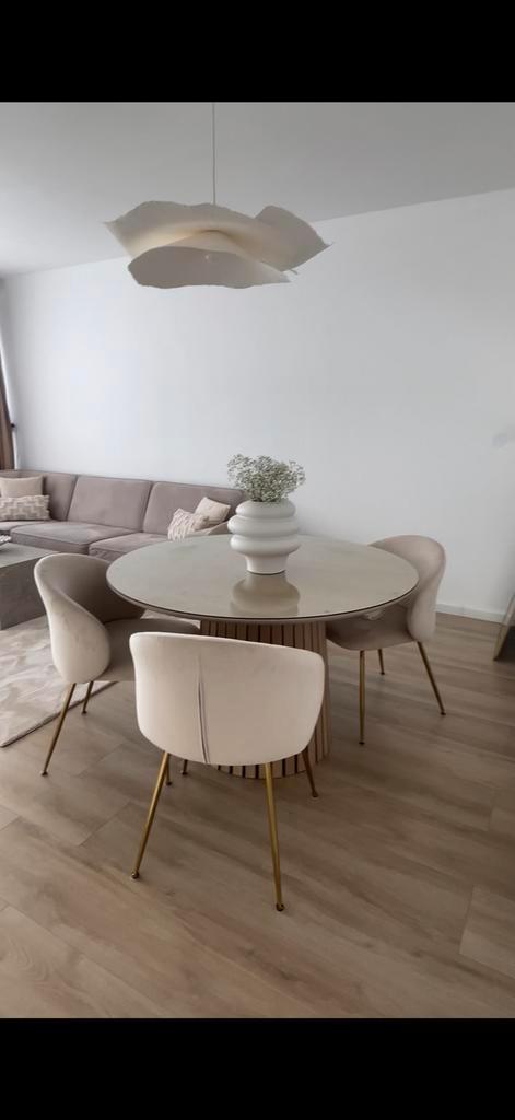 Prachtige eiken eettafel 1.20 m incl veiligheidsglas op maat, Huis en Inrichting, Tafels | Eettafels, Zo goed als nieuw, 100 tot 150 cm