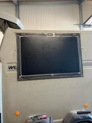 Foodtruck/bar beschikbaar voor biedingen