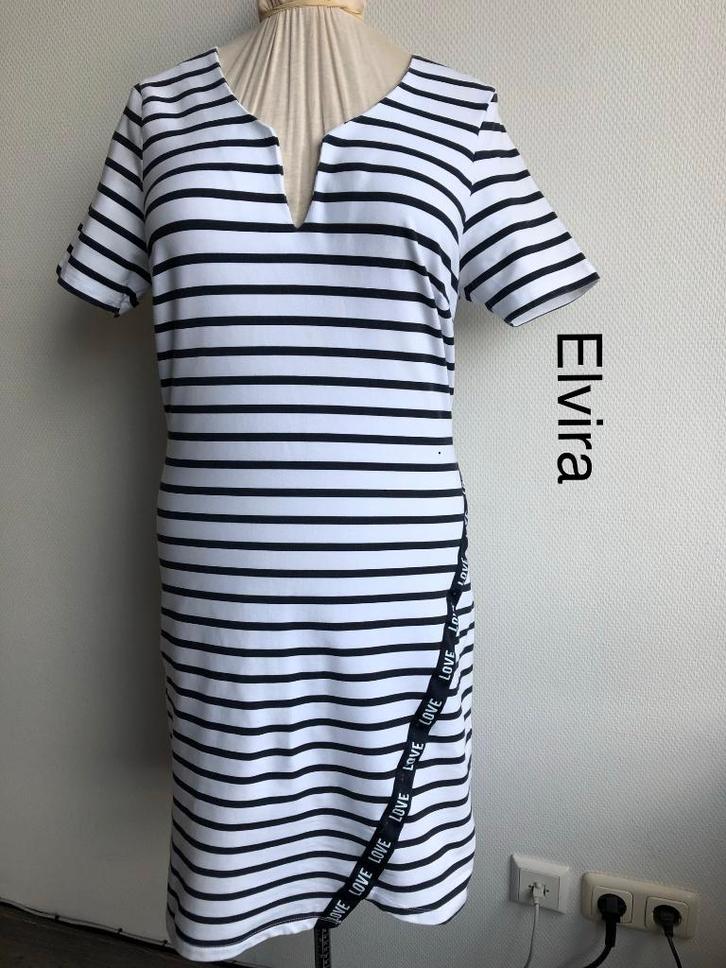 Elvira Jurk  (mt: 42) 3,3/4936, Kleding | Dames, Jurken, Zo goed als nieuw, Maat 42/44 (L), Zwart, Onder de knie, Ophalen of Verzenden