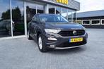 Volkswagen T-Roc 1.5 TSI Style Business, Voorwielaandrijving, Stof, 4 cilinders, 150 pk
