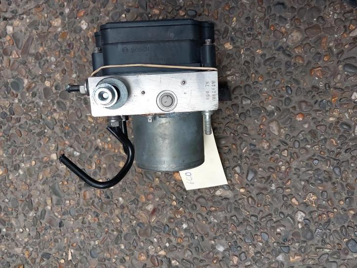 ABS Pomp voor o.a. Seat Ibiza, Skoda Fabia en VW Polo V, Auto-onderdelen, Remmen en Aandrijving, Seat, Volkswagen, Skoda, Gebruikt