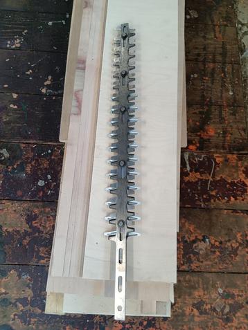 Husqvarna Heggenschaarmes 60 cm. beschikbaar voor biedingen