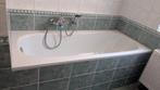 Badkamer, bestaande uit bad, douche, toilet en wastafel, Ophalen, Gebruikt