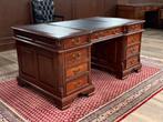Klassiek Engels bureau #519, Ophalen of Verzenden, Zo goed als nieuw, Bureau