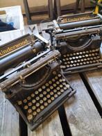 2 Underwood typemachines ter decoratie, Ophalen