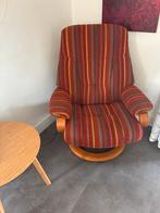 Draaifauteuil met beschadiging, Ophalen, Gebruikt, Hout, 75 tot 100 cm