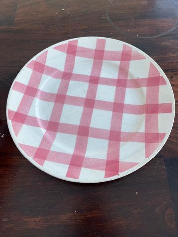 Antiek Bord met Roze Ruitpatroon - Vintage Charme beschikbaar voor biedingen