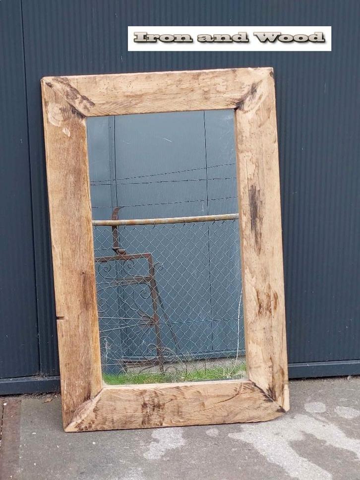 Stoere spiegel van oude eiken wagonplanken / sloophout 76x50, Huis en Inrichting, Woonaccessoires | Spiegels, Nieuw, Minder dan 50 cm