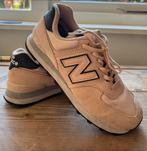 New Balance 574 - Maat 39 - Zo goed als nieuw!, Kleding | Dames, Schoenen, Ophalen, Zo goed als nieuw, Roze, Sneakers of Gympen