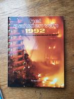 Het Aanzien van 1992, Boeken, Ophalen of Verzenden, 20e eeuw of later, Gelezen