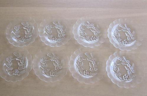 KIG Indonesia 8 gebakbordjes Frosted Glass met bloemen D18cm, Huis en Inrichting, Keuken | Servies, Zo goed als nieuw, Bord(en)