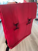 Rains rugzak rood, Sieraden, Tassen en Uiterlijk, Tassen | Rugtassen, Ophalen, Zo goed als nieuw, 25 tot 40 cm
