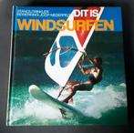 Dit is windsurfen, Ophalen of Verzenden, Gelezen, Balsport