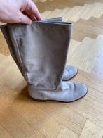 Licht grijze/beige leren laarzen maat 38, Kleding | Dames, Schoenen, Hoge laarzen, Beige, Ophalen of Verzenden, Onbekend