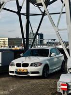 BMW 1 serie E82 135i N55 DCT, Auto's, BMW, Achterwielaandrijving, Zwart, 4 stoelen, Wit