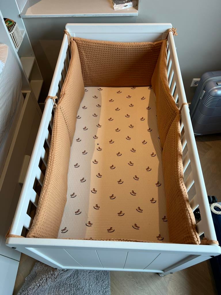 Ledikant wit, Ophalen, Zo goed als nieuw, Ledikant