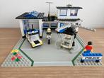 Police Station - Politiebureau - Classic Town, Ophalen of Verzenden, Zo goed als nieuw, Complete set, Lego
