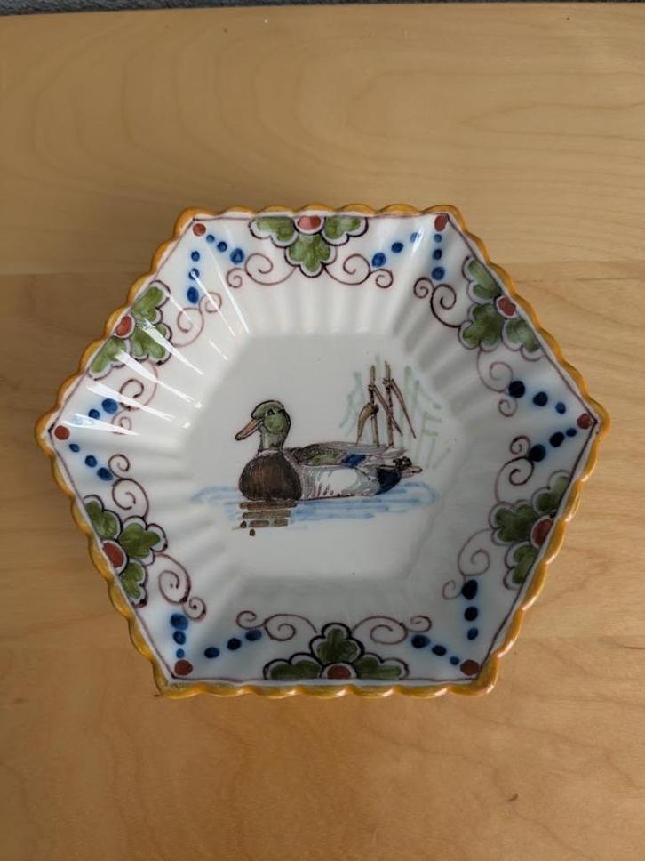 Tichelaar Makkumer schaaltje, Antiek en Kunst, Antiek | Keramiek en Aardewerk, Ophalen of Verzenden