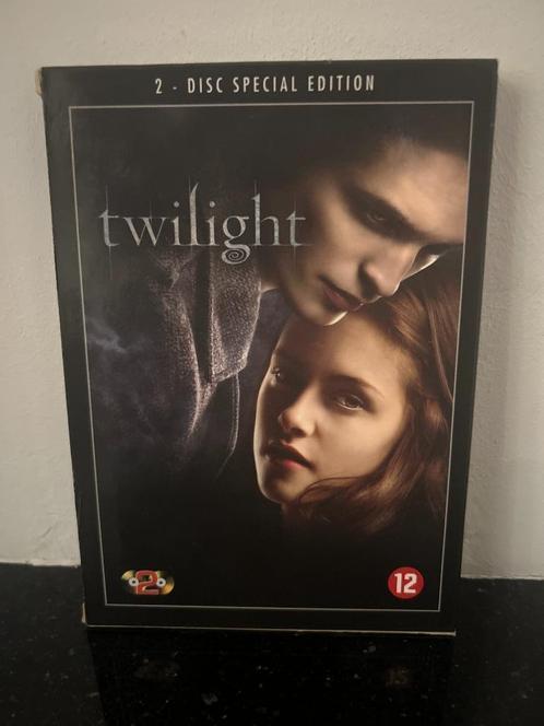 Twilight – 2-Disc Special Edition DVD, Cd's en Dvd's, Dvd's | Science Fiction en Fantasy, Zo goed als nieuw, Fantasy, Boxset, Vanaf 12 jaar