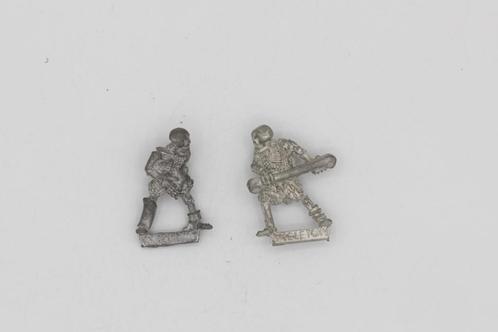 Warhammer Fantasy - Undead: 2 Skull Catapult Crew Members, Hobby en Vrije tijd, Wargaming, Gebruikt, Warhammer, Figuurtje(s), Ophalen of Verzenden